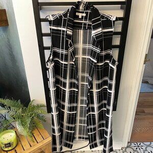 DR2 by Daniel Rainn Black & White Plaid Sleeveless Duster Vest – Open Front
